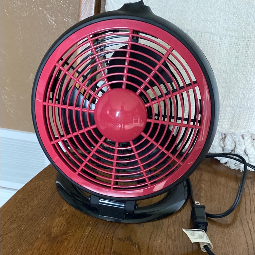 Pink and Black Electric Stand Fan - Picture 5 of 5